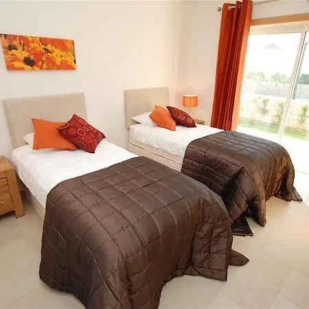 Vila Pluma Rosa