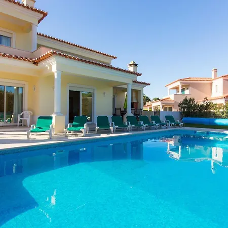 빌라 Pluma Rosa Amoreira (Leiria)