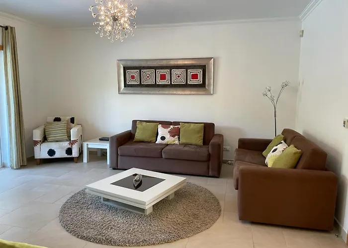 Villa Pluma Rosa Amoreira (Leiria)